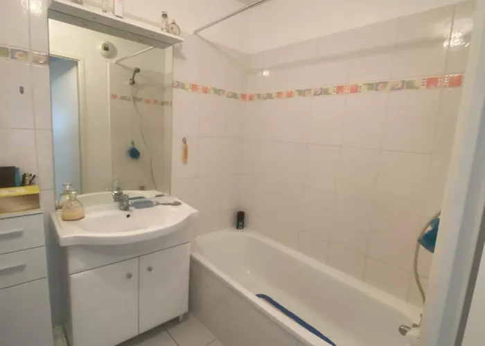 Quartier Mora Draps Et Caution En Supplement Lägenhet